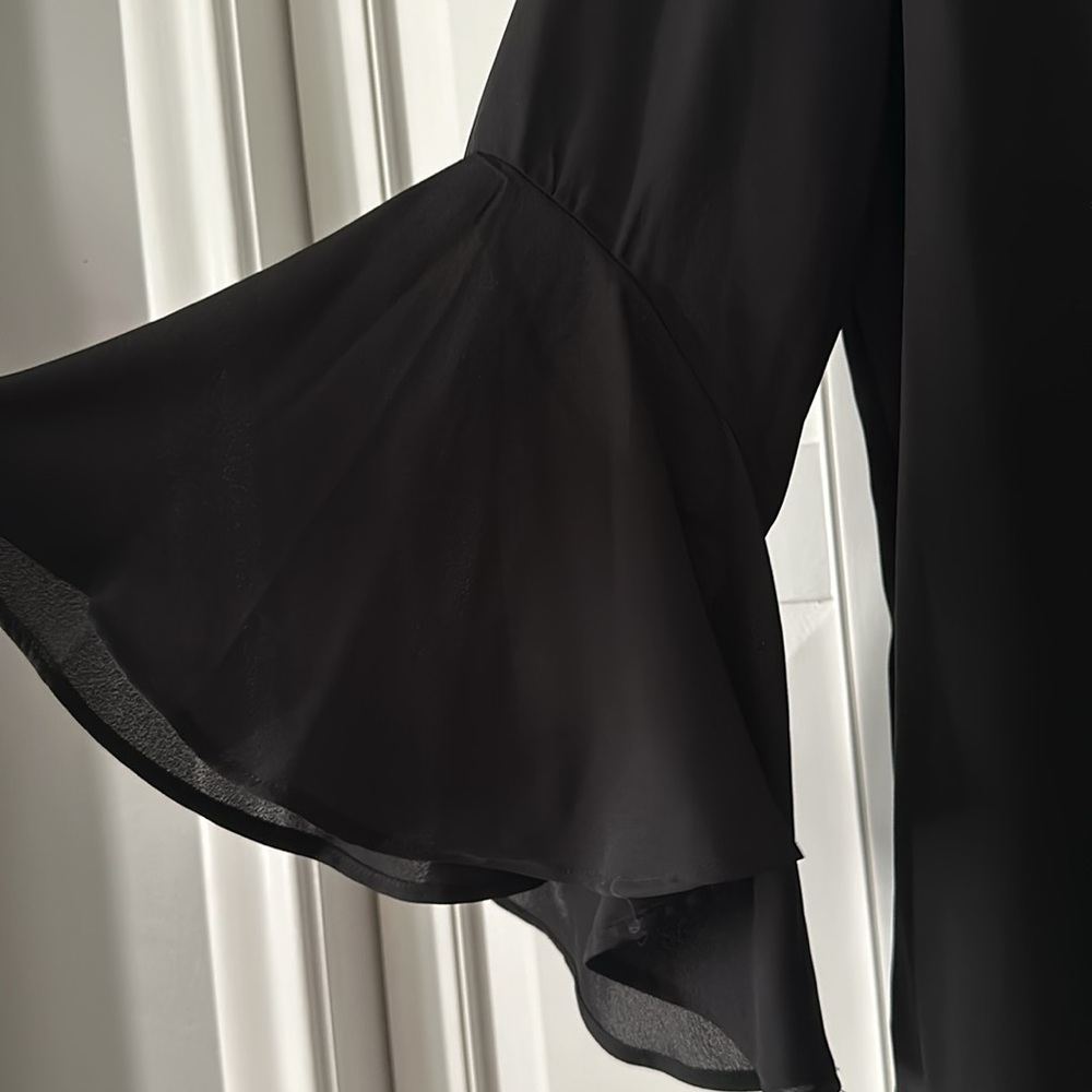 Women’s black blouse size large. - Picture 2 of 6
